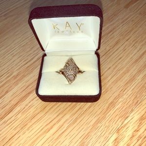Kay jewelry’s gold ring